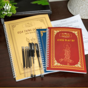 Sách chép kinh Pháp Hoa